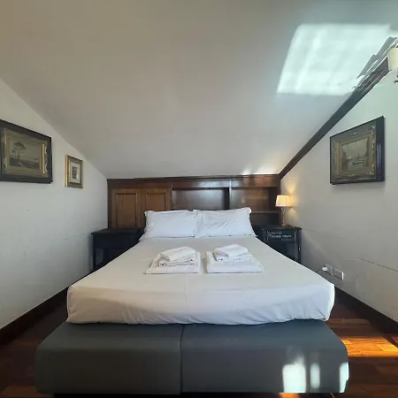 Apartment 2-level Flat With Terrace In The Heart Of *