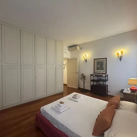 2-level Flat With Terrace In The Heart Of Apartment *