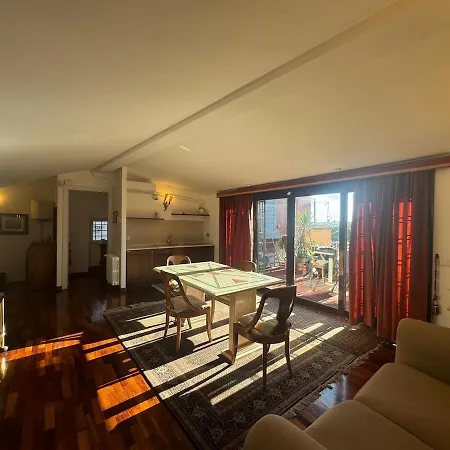 2-level Flat With Terrace In The Heart Of Apartment *