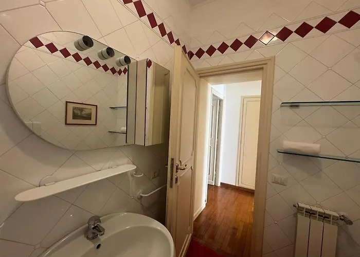 Lägenhet 2-level Flat With Terrace In The Heart Of Rom